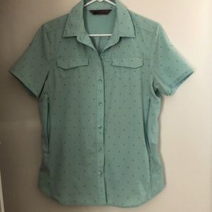 REI Women’s Short Sleeve Hiking Shirt - Medium